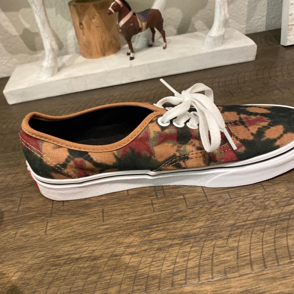 Vans Multicolor Women's Sneakers - Picture 3 of 6